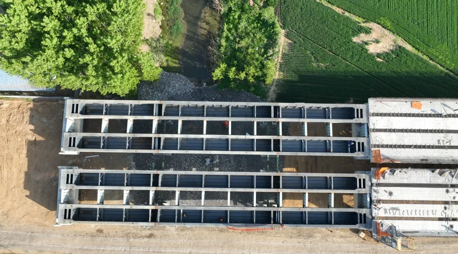 Extra nagy rácsos híd